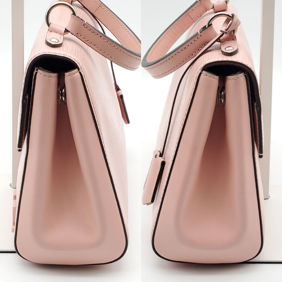 Authentic Louis Vuitton Clunny BB Shoulder Bag - Picture 5 of 16